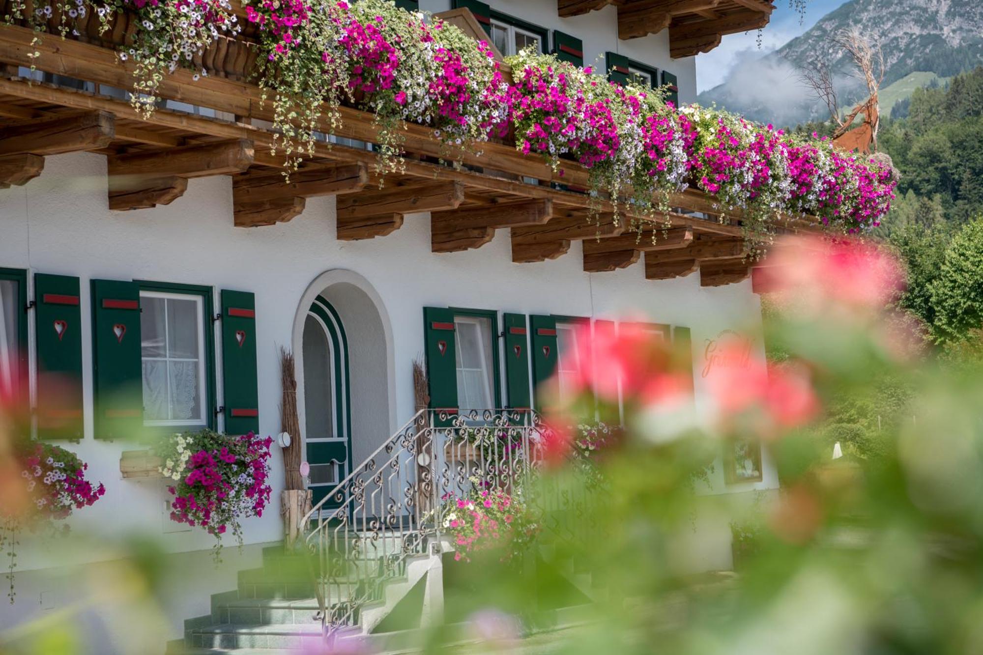 Gourmet-Hotel Gruenwald Leogang Kültér fotó